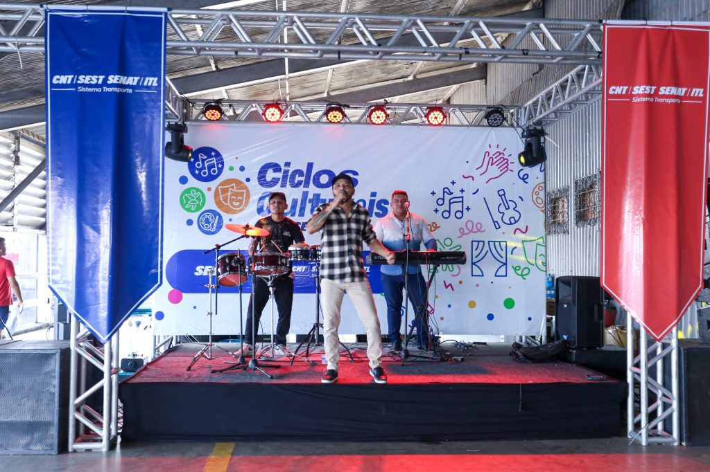 1a-edicao-do-projeto-Ciclos-Culturais-no-porto-de-Manaus-1024×682-1