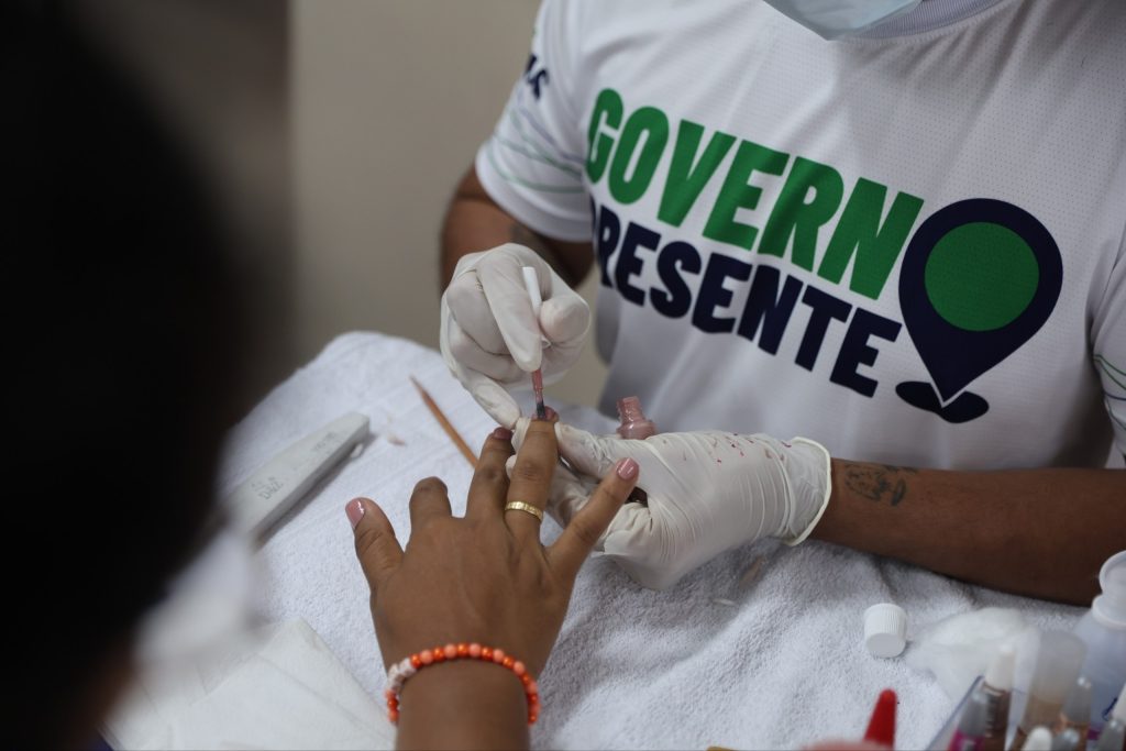 Governo-Presente-chega-a-zona-leste-de-Manaus-com-servicos-em-quatro-pontos-a-partir-desta-quarta-feira-3_foto-Arquivo-Secom-1024×683-1