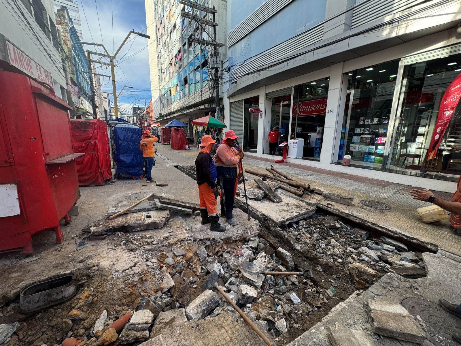 Prefeitura-de-Manaus-atua-de-forma-integrada-para-recuperar-trecho-da-rua-Guilherme-Moreira-e-preservar-o-centro-historico-2