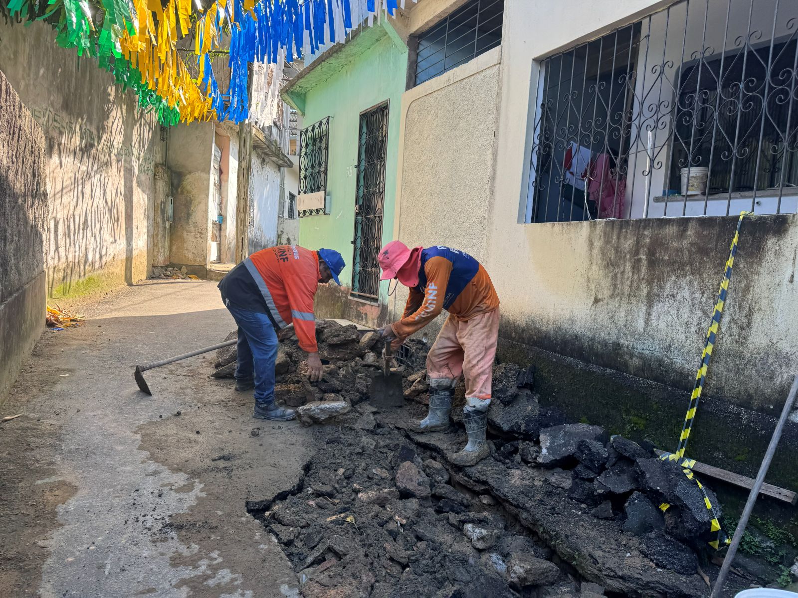 Prefeitura-de-Manaus-recupera-drenagem-profunda-no-bairro-Sao-Jorge-e-reforca-seguranca-na-regiao-4