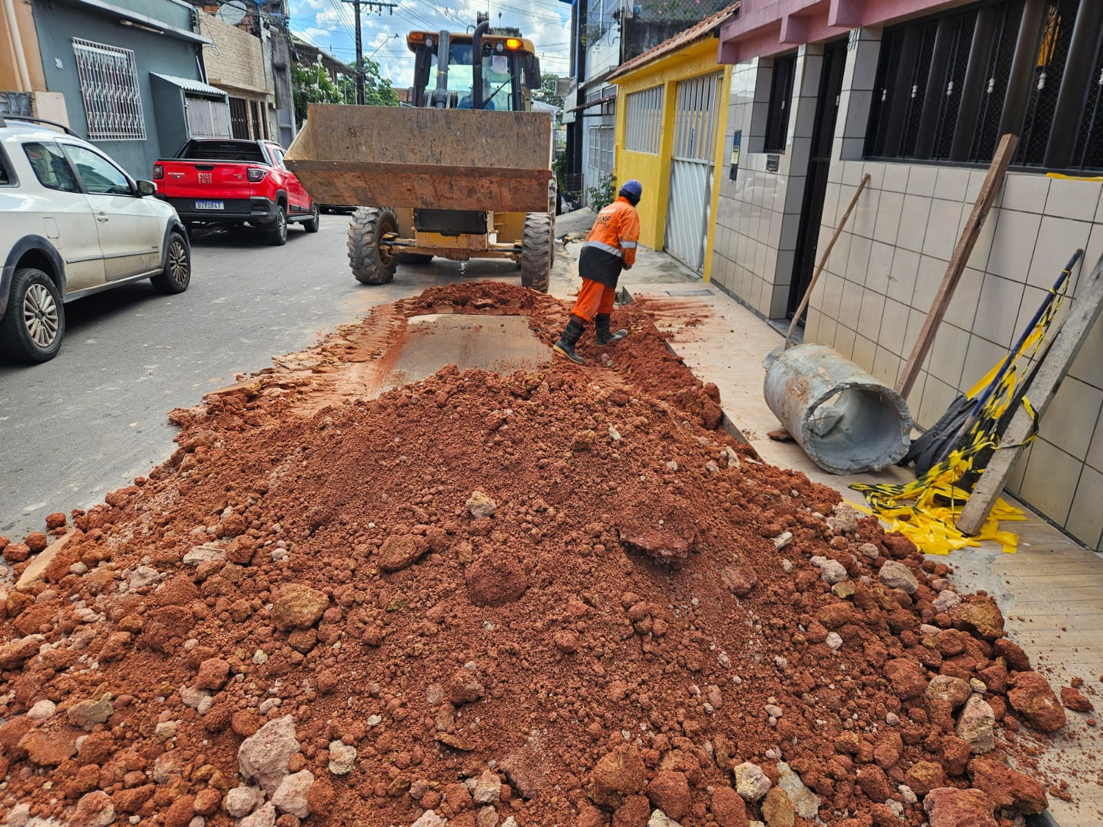 Prefeitura-de-Manaus-reforca-infraestrutura-no-bairro-Santo-Antonio-com-recuperacao-de-rede-de-drenagem-profunda-2