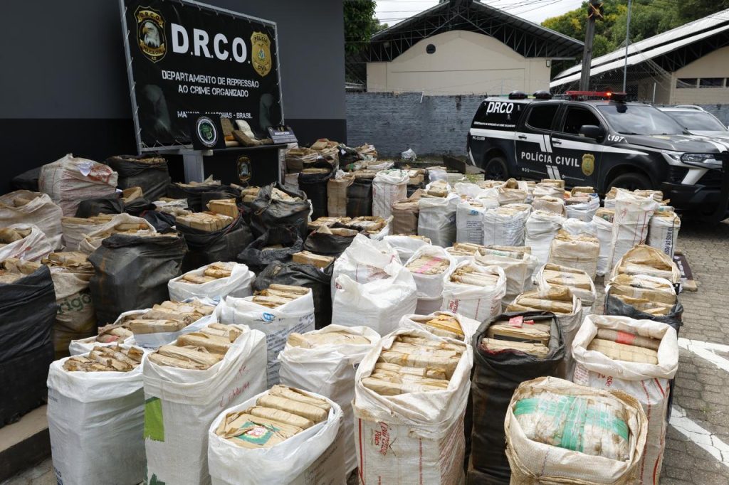PCAM_MATERIAL-APREENDIDO-DRCO_FOTO-ERLON-RODRGUES-1024×682-1